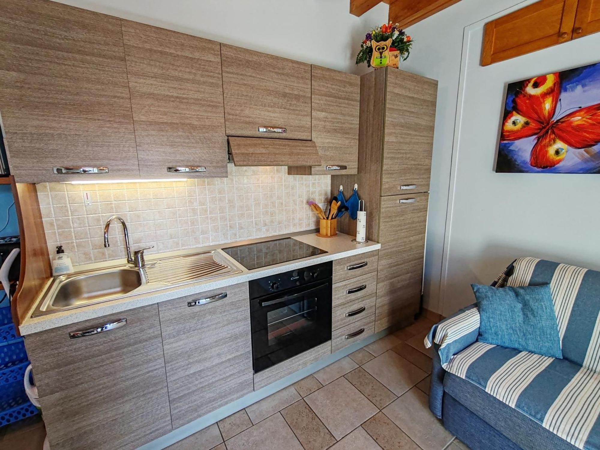 Residenza Silvana Apt A Cielo On The Ground Floor With Parking ヴェルバーニア エクステリア 写真