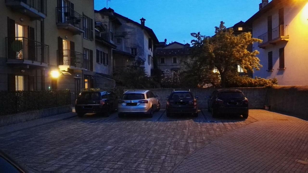 Residenza Silvana Apt A Cielo On The Ground Floor With Parking ヴェルバーニア エクステリア 写真